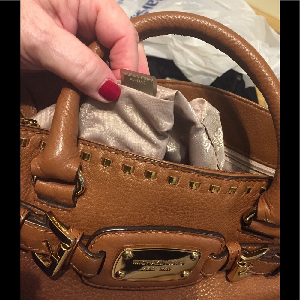 Authentic~Michael Michael Kors~ Leather Satchel - image 7